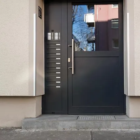 Ξενοδοχείο με διαμερίσματα Limehome Pilgerhausstr